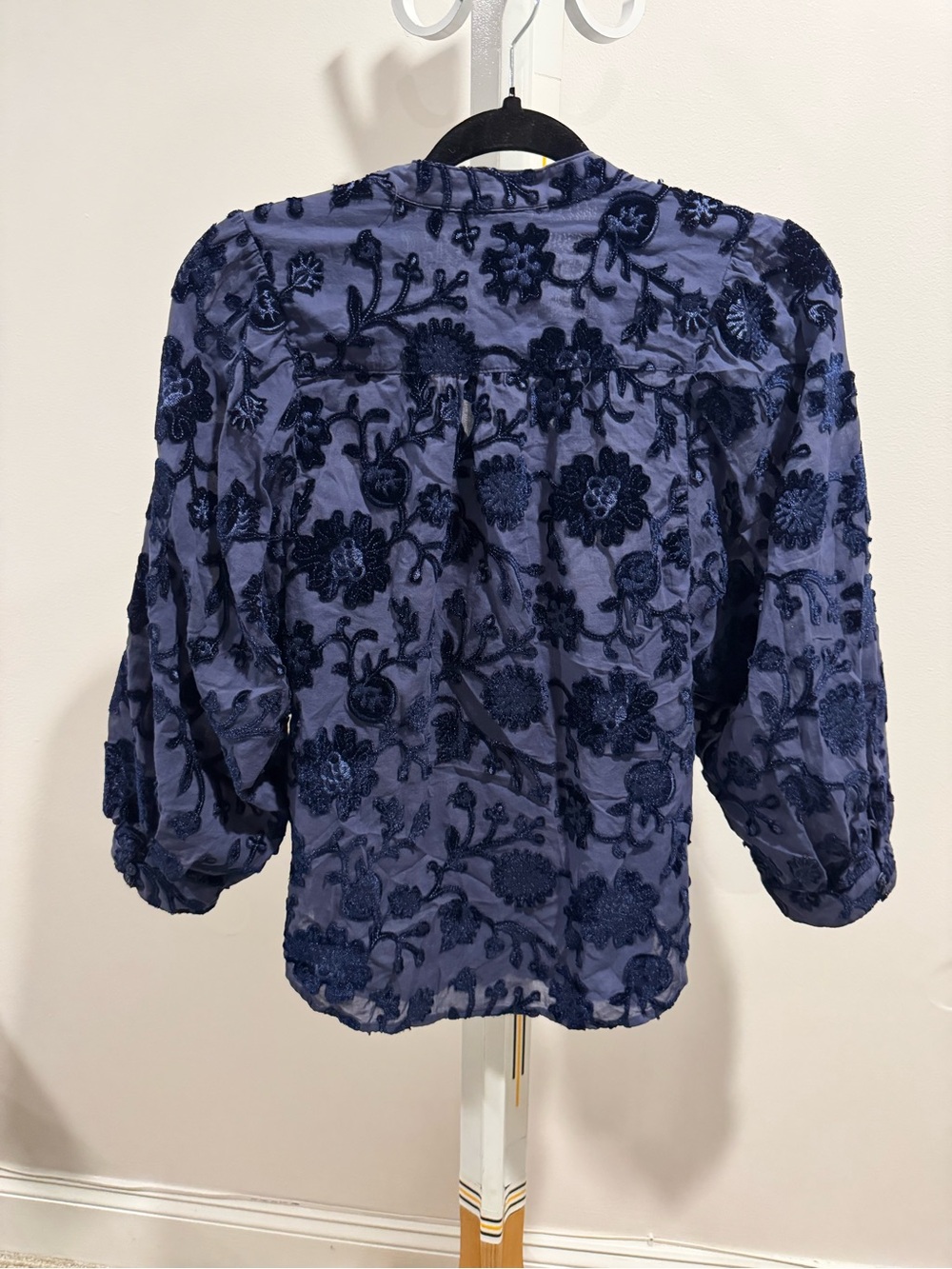 Pilcro- Embroidered Blue Floral Button-Front Women's Top - Picture 2 of 3